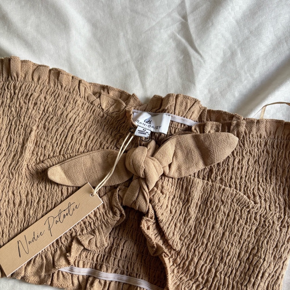 ୨୧ ・゚✧ Urban Daizy Top & Bottom Set NWT - Picture 6 of 8